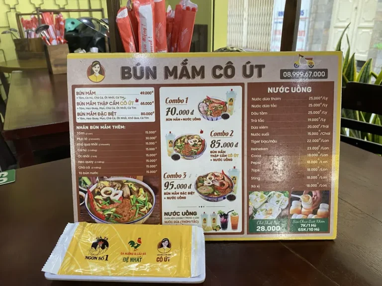 Bun mam lau mam co Ut TPHCM menu 768x576