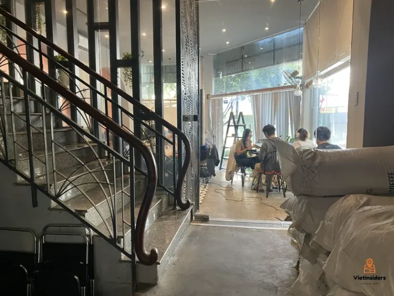 Gaia cafe 3 768x576