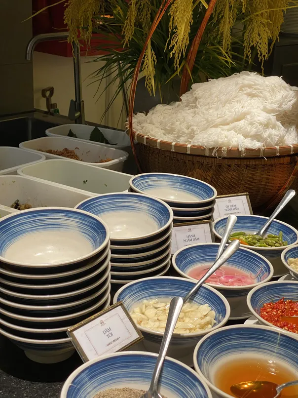 Cuu Van Long Premium Buffet Bitextco 77