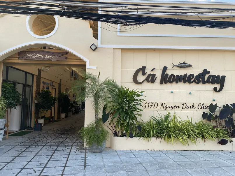 Bảng hiệu Cá Homestay Mũi Né, Phan Thiết Bảng hiệu Cá Homestay Mũi Né, Phan Thiết