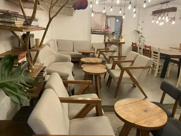 Caramew Cafe Tran Quang Dieu Quan 3 10 768x576