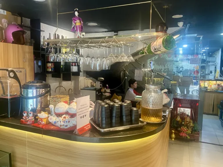 Uchi Sushi Q4 12 768x576