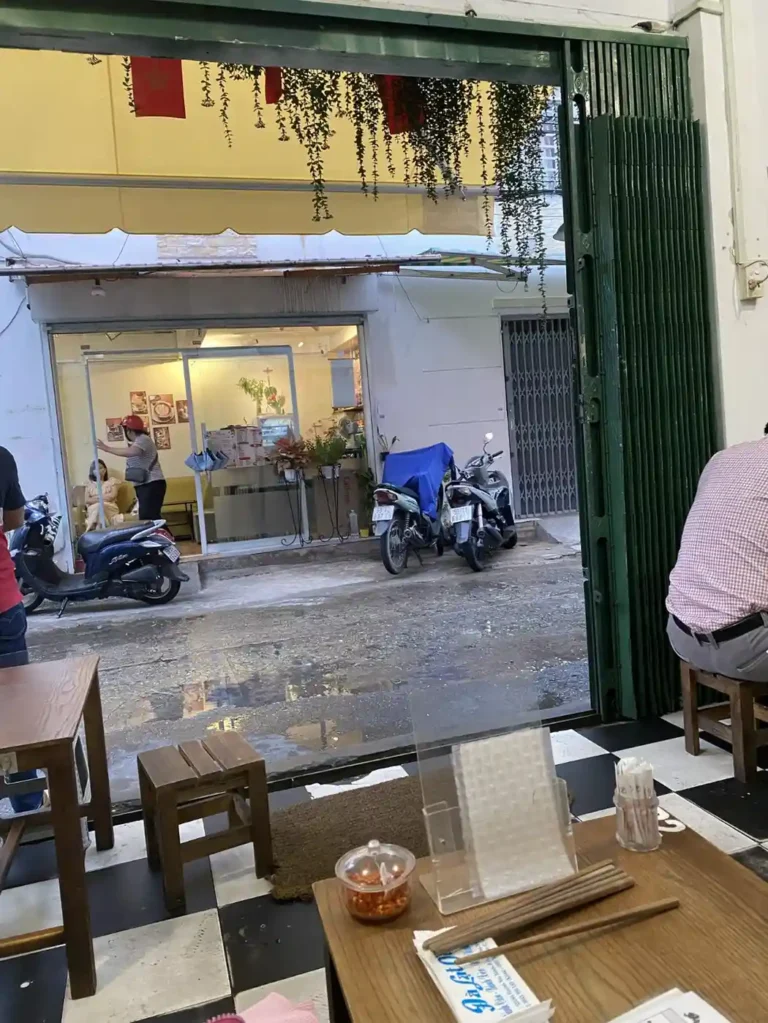 Banh can Banh xeo Da Lat Oi Phu Nhuan 5 768x1023