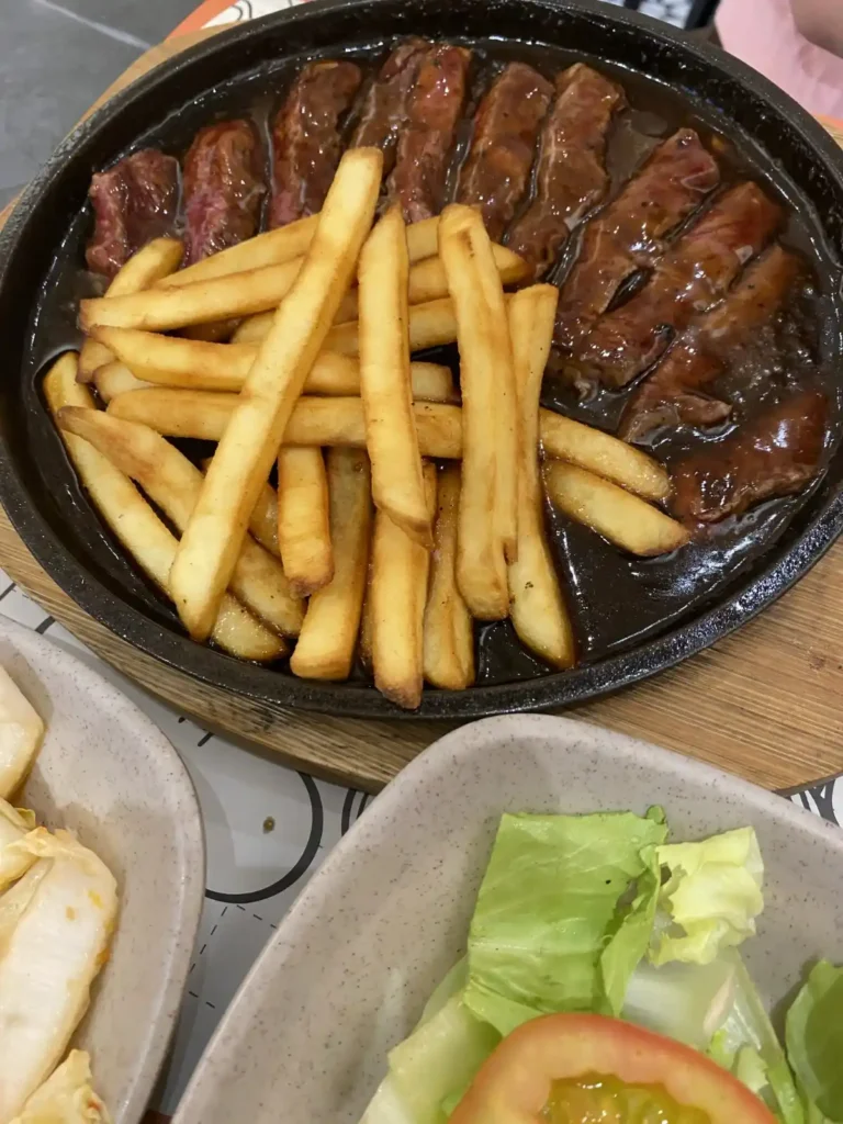 Món ăn tại Chef Chảo