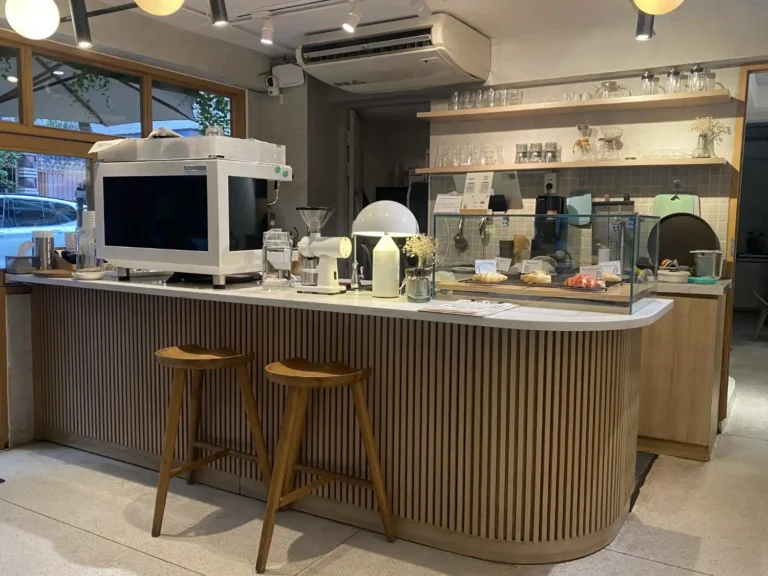 Le Blanc Coffee Space Q4 1 768x576