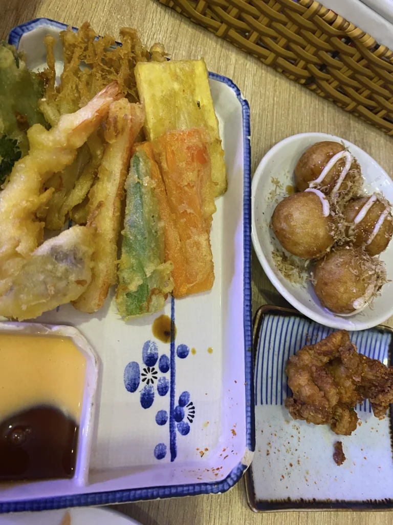 Tempura tại Kunimoto CN Trương Công Định, Tân Bình
