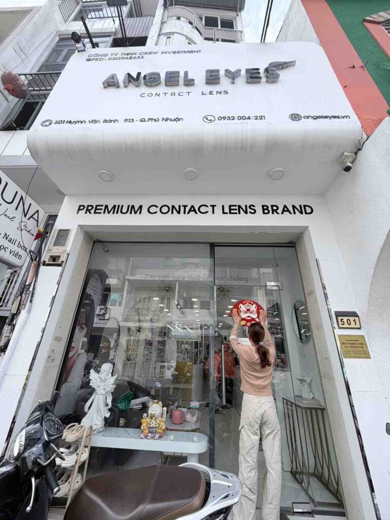 AngelEyes Huynh Van Banh bang hieu 2 768x1024