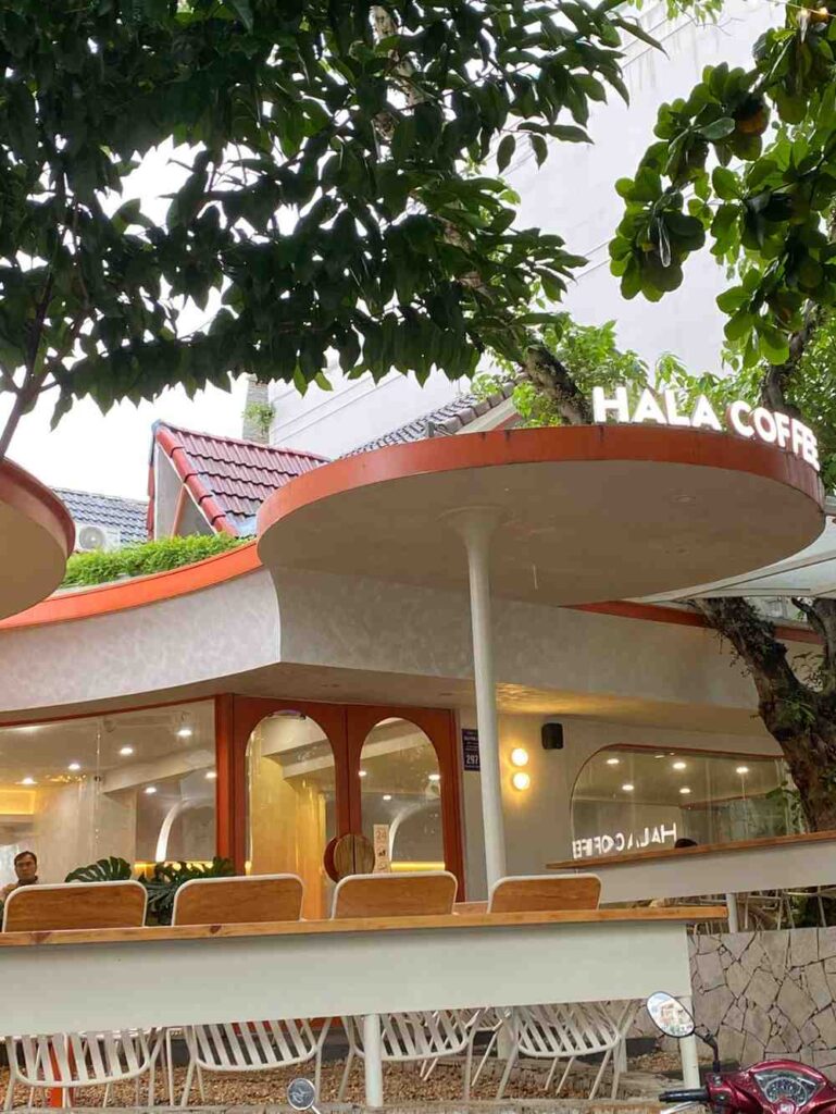 Hala Coffee Phan Xich Long Phu Nhuan 11 769x1024