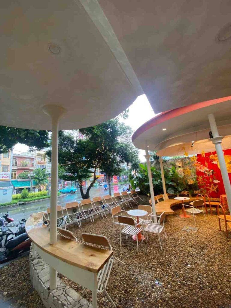 Hala Coffee Phan Xich Long Phu Nhuan 7 769x1024