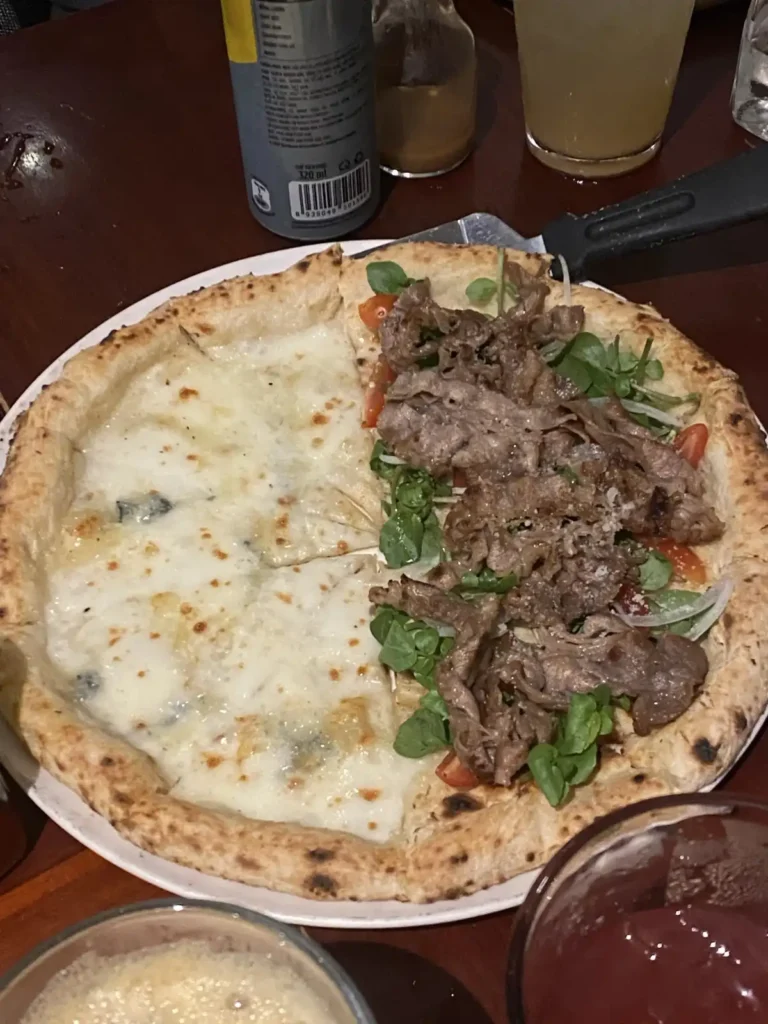 Pizza 4P Le Thanh Ton 8 768x1024
