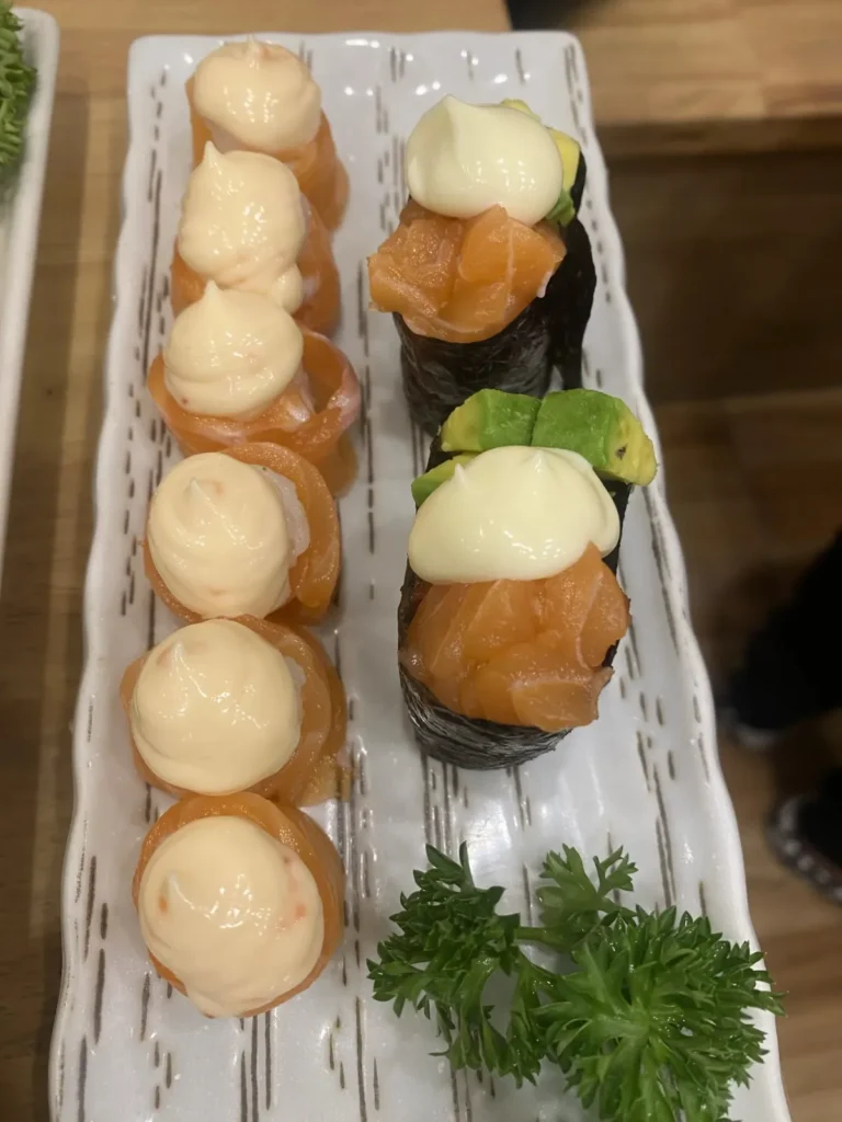 Sushi 79 Tran Hung Dao Q5 10 768x1024