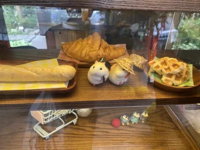 Tiem Cafe Hoi Niem Hoang Viet Tan Binh TPHCM 1 768x576