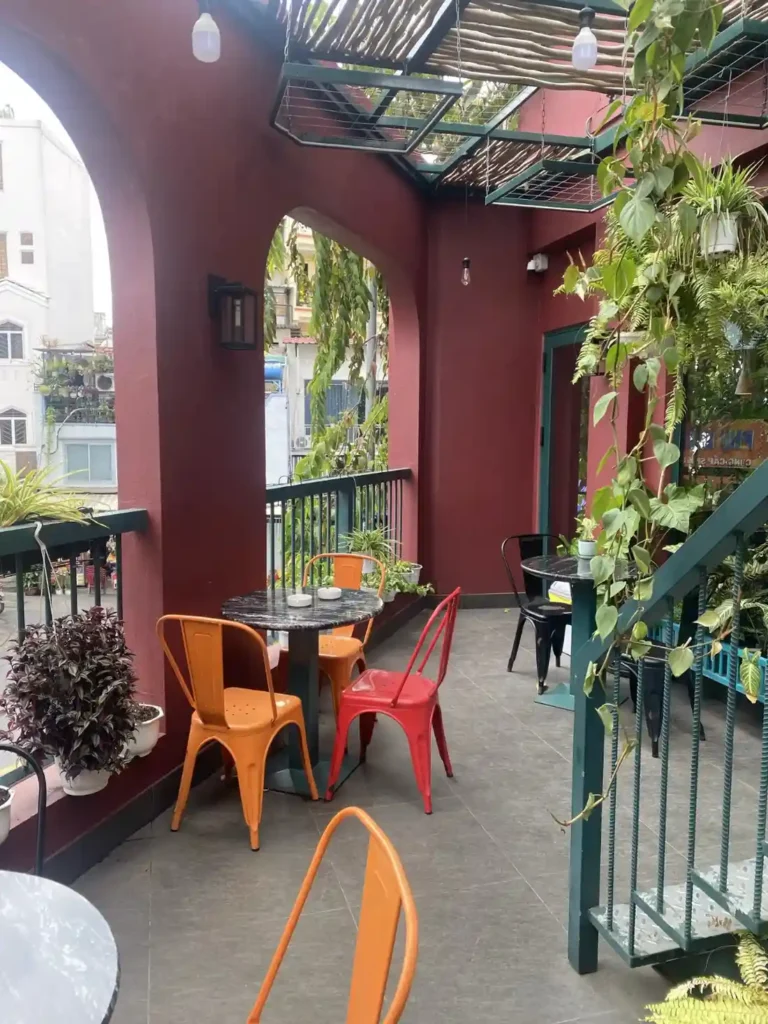 Mapia Cafe 61 Hoang Viet Tan Binh 4 768x1024