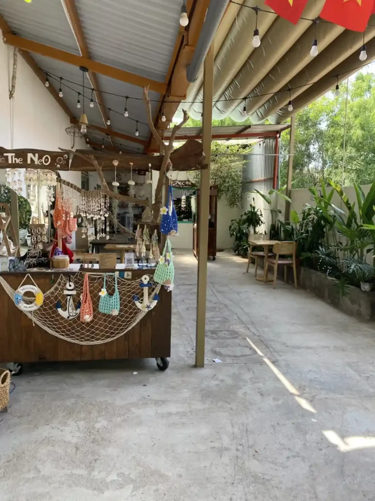 Tiem Banh Co Ba Phuoc Hai 6 768x1024